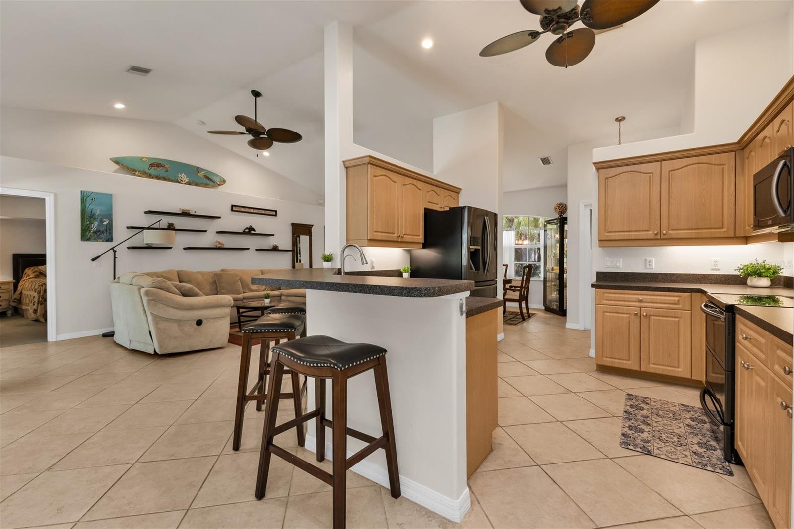 131 SUNDIET ST