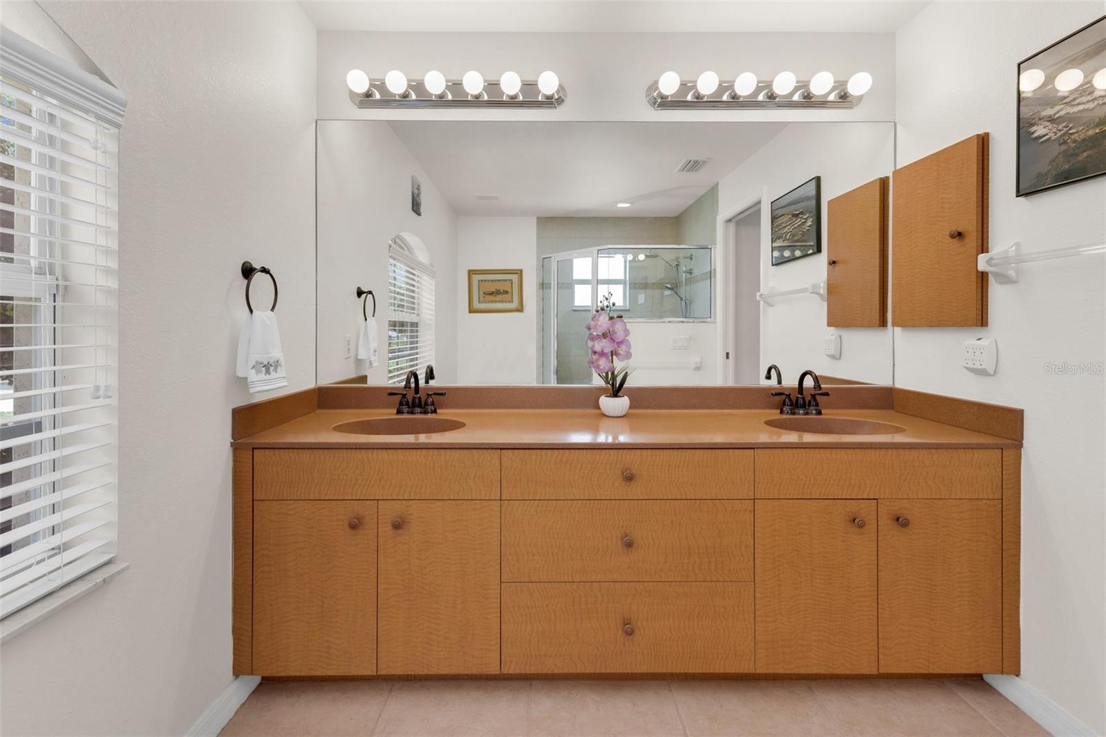 131 SUNDIET ST