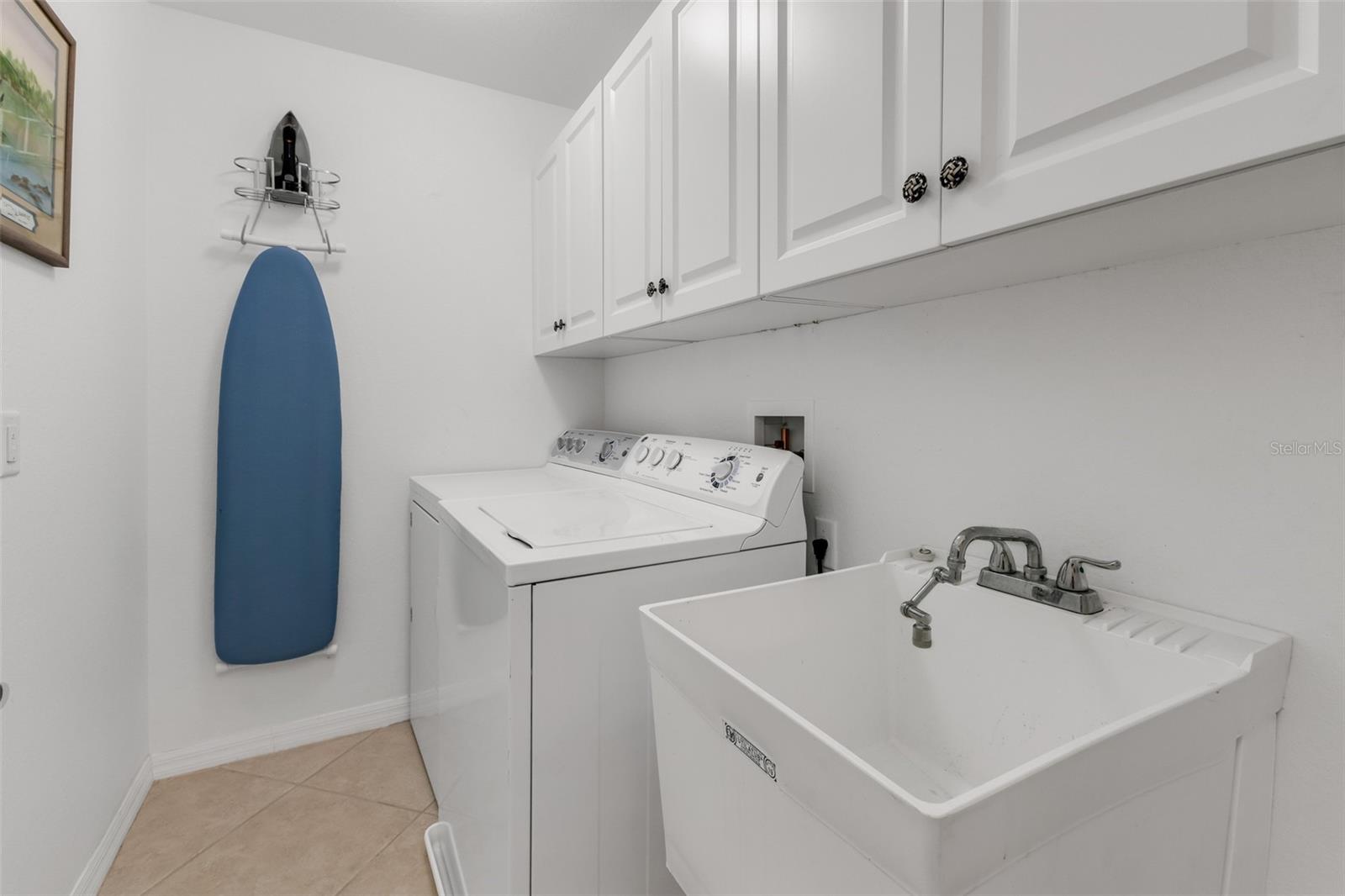 131 SUNDIET ST
