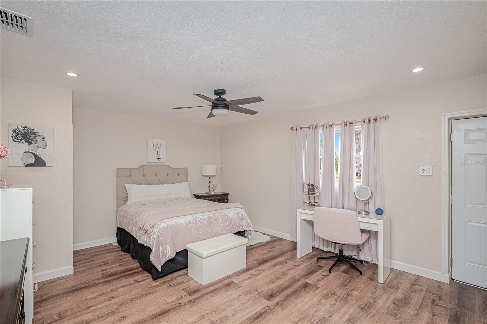 18423 ALPHONSE CIR