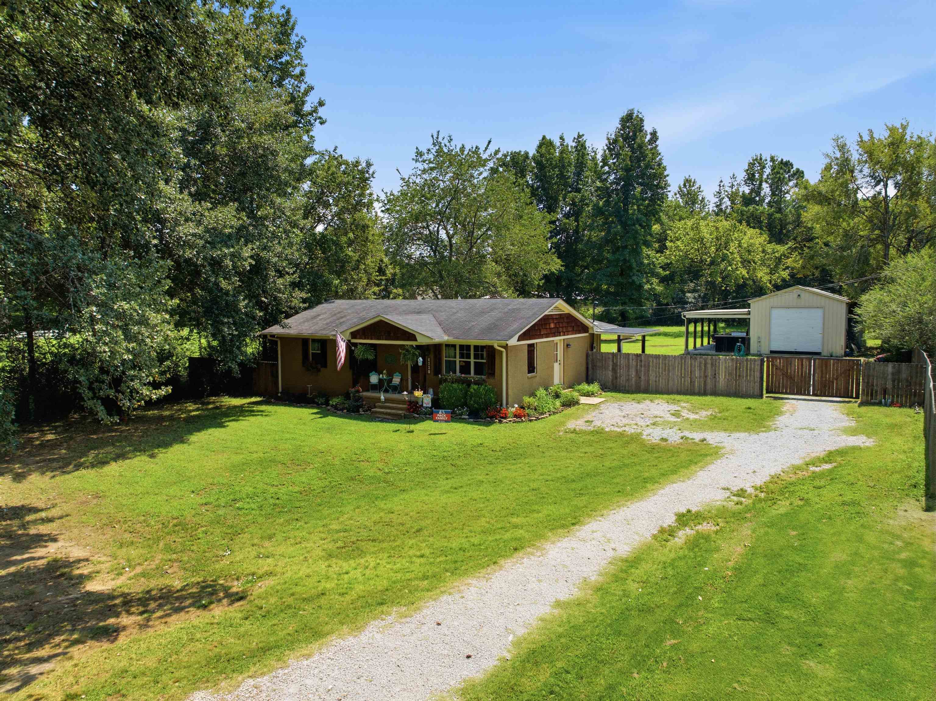 4220 COWAN RD