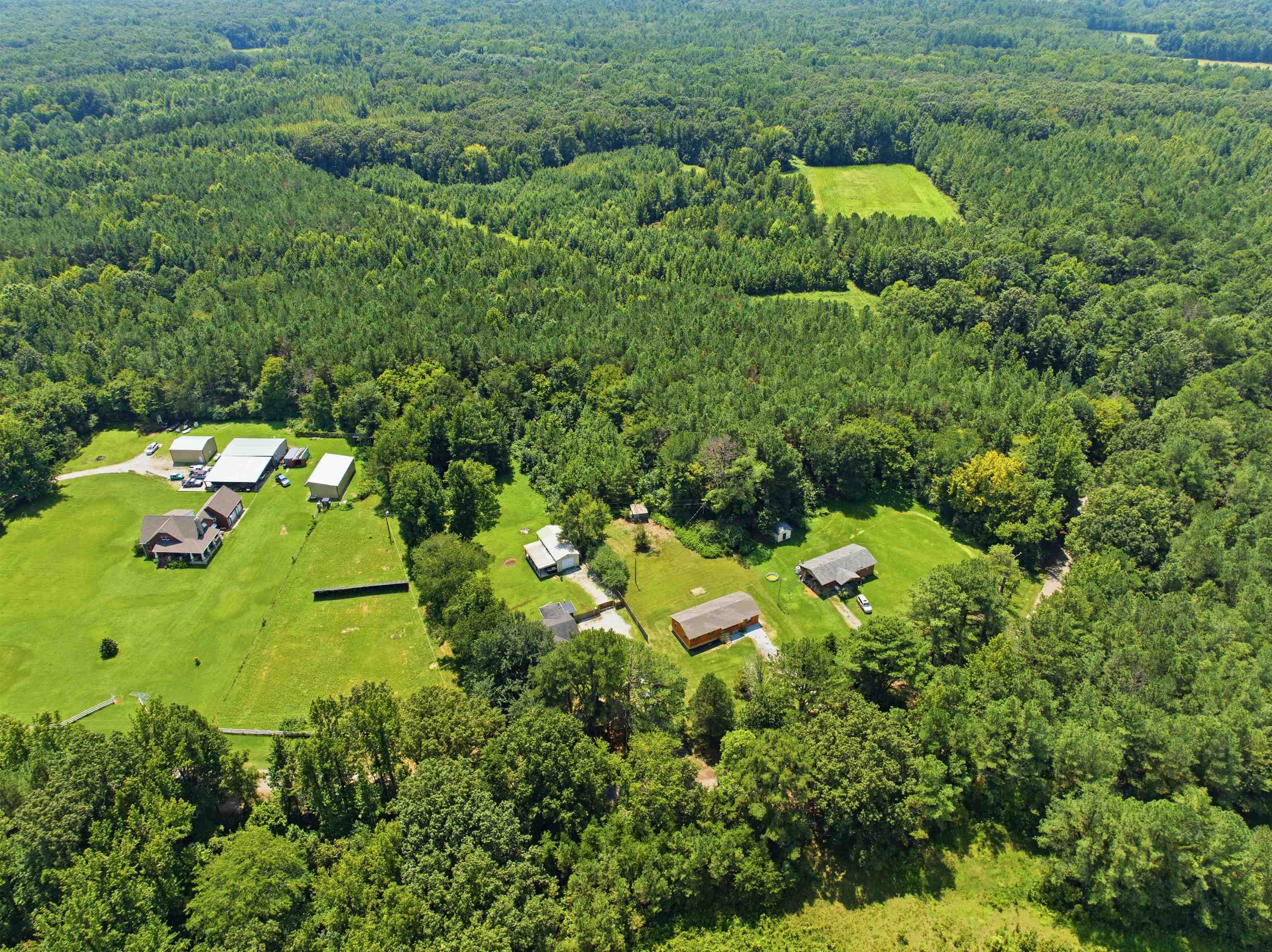 4220 COWAN RD