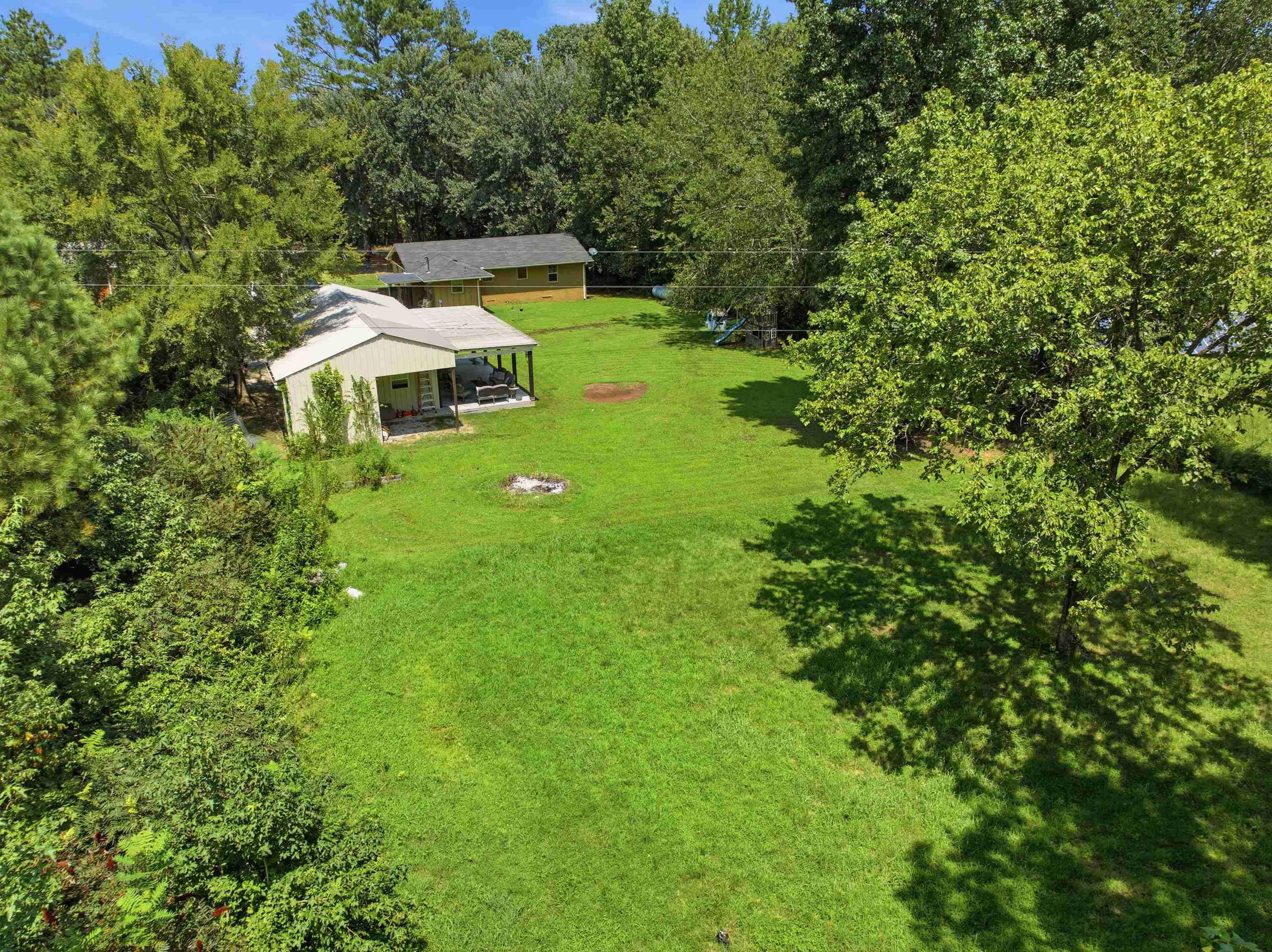 4220 COWAN RD