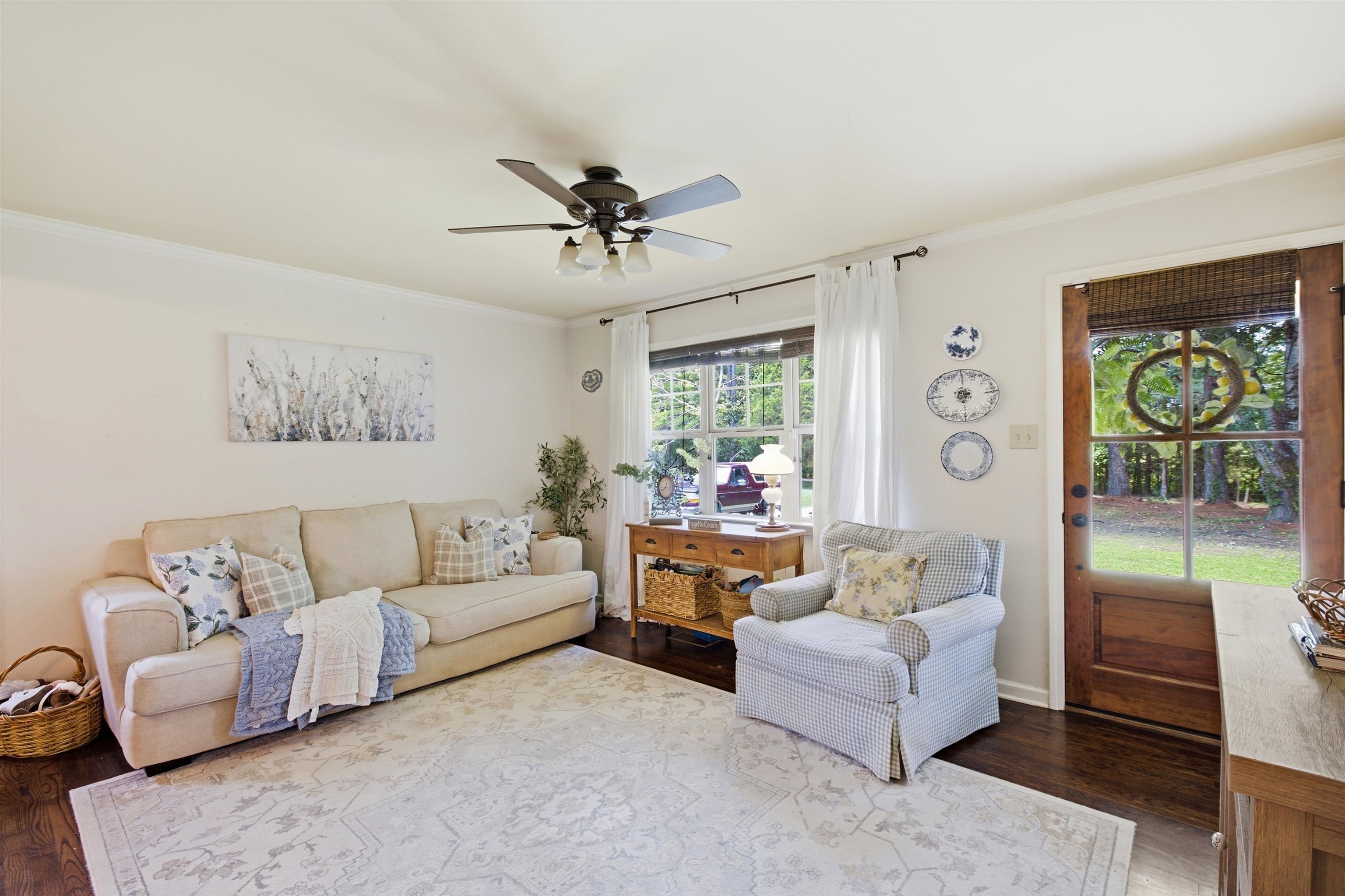 4220 COWAN RD