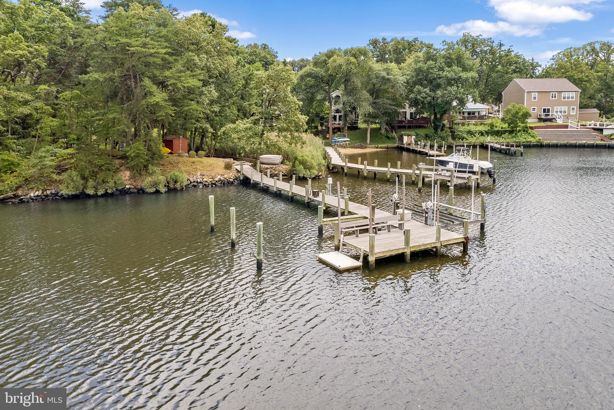 1572 Annapolis Dr