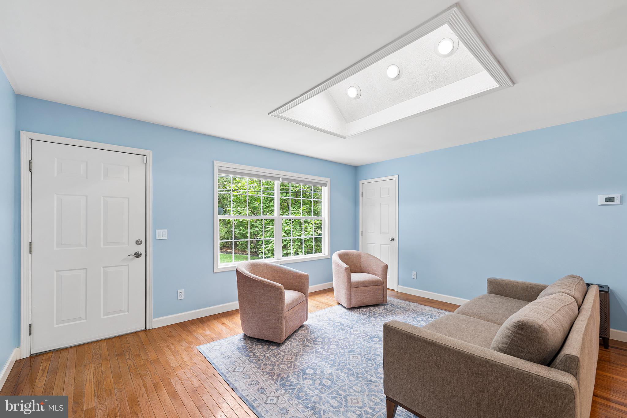 1572 Annapolis Dr