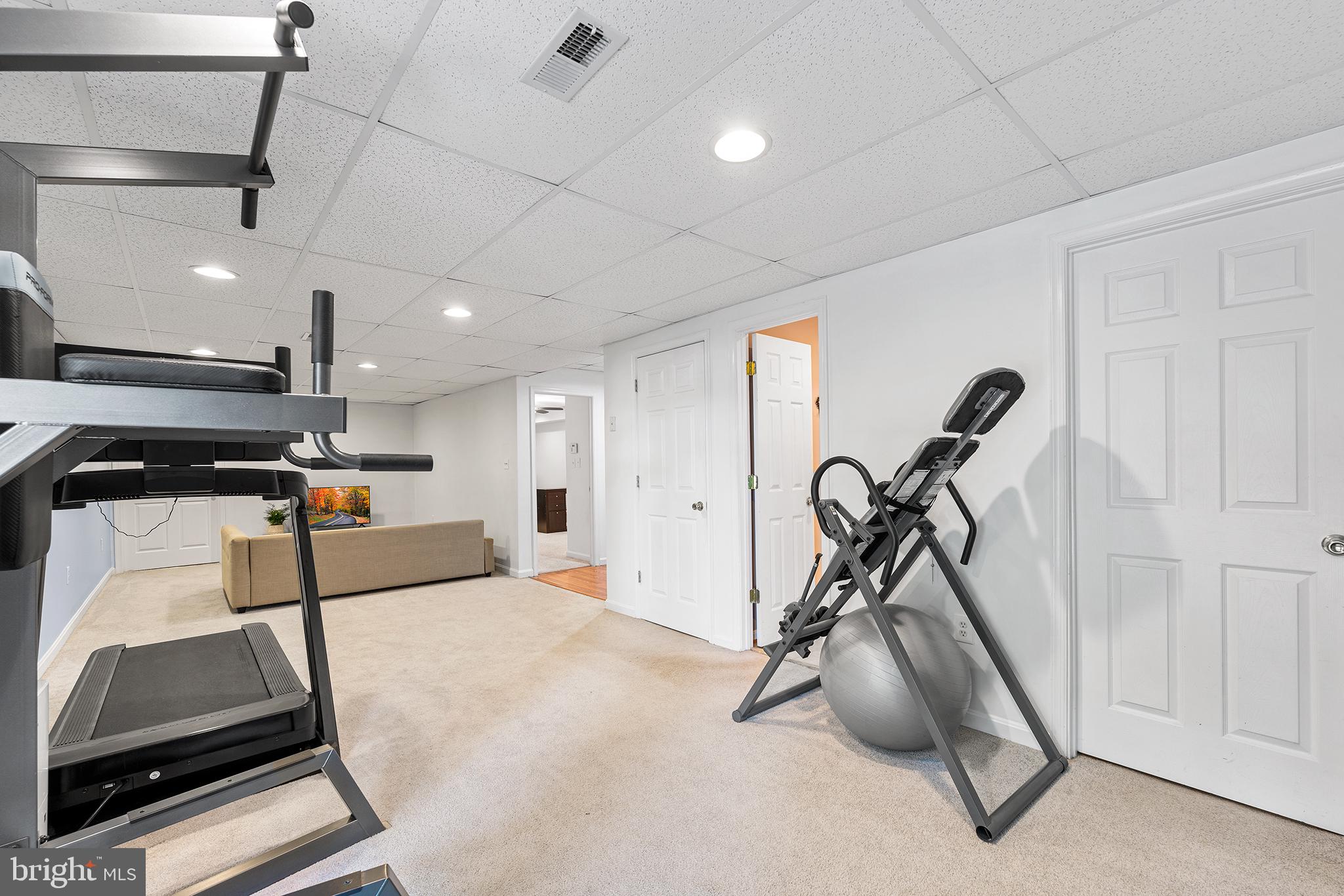 1572 Annapolis Dr