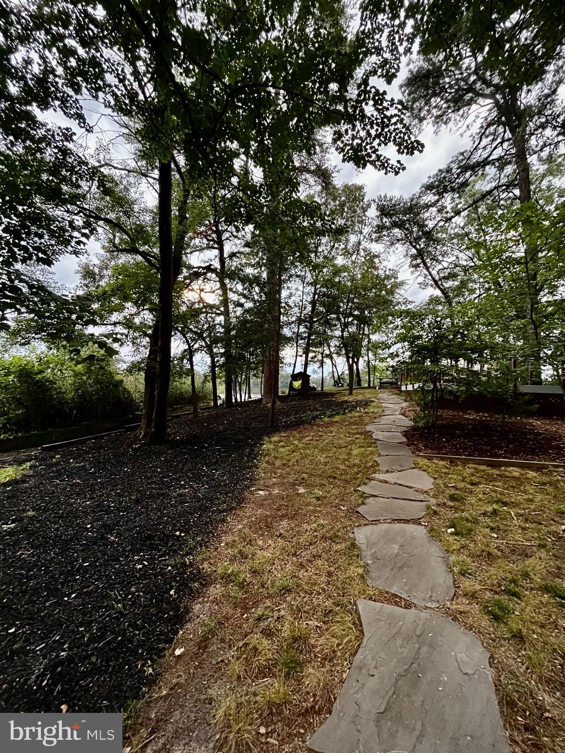 1572 Annapolis Dr