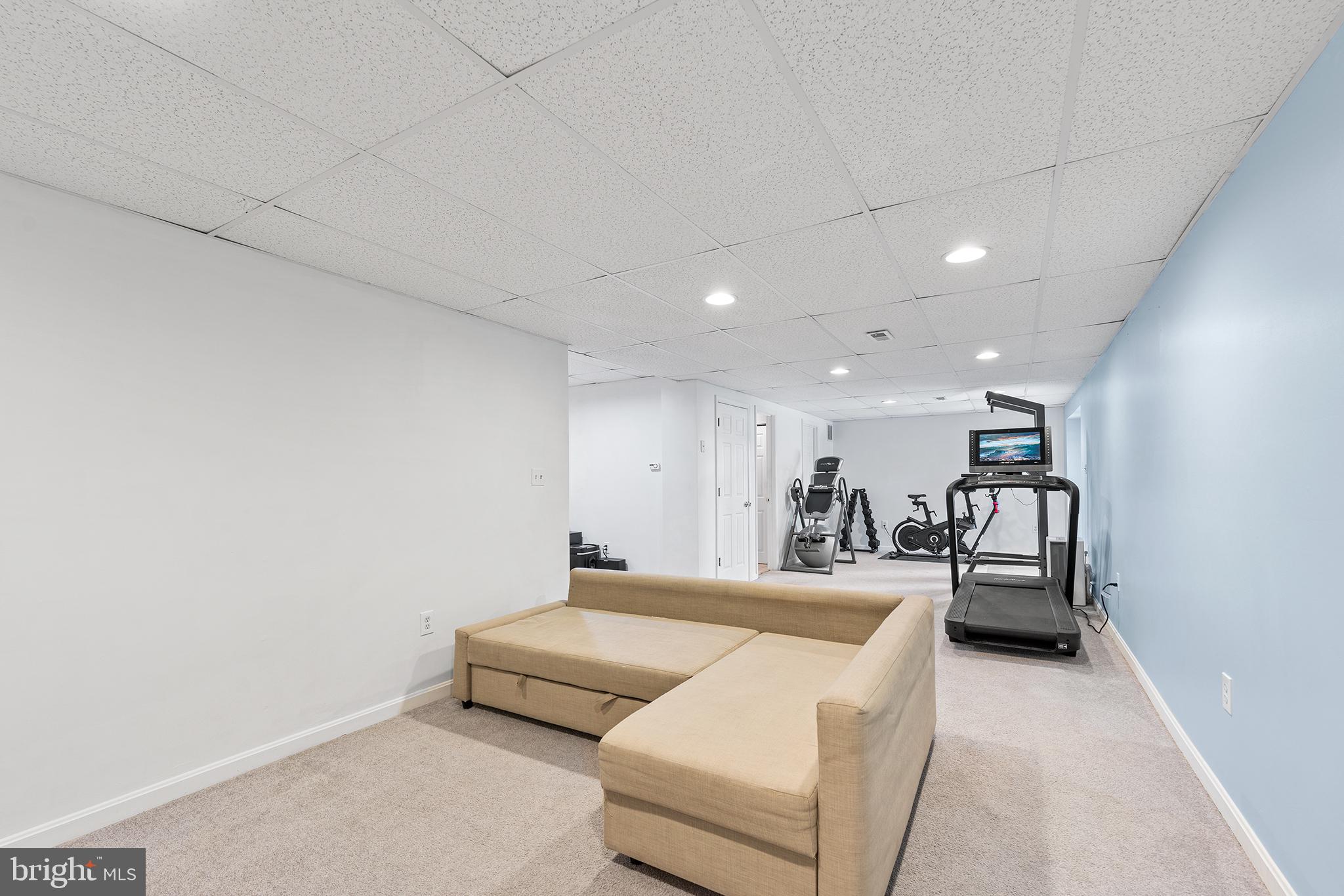 1572 Annapolis Dr