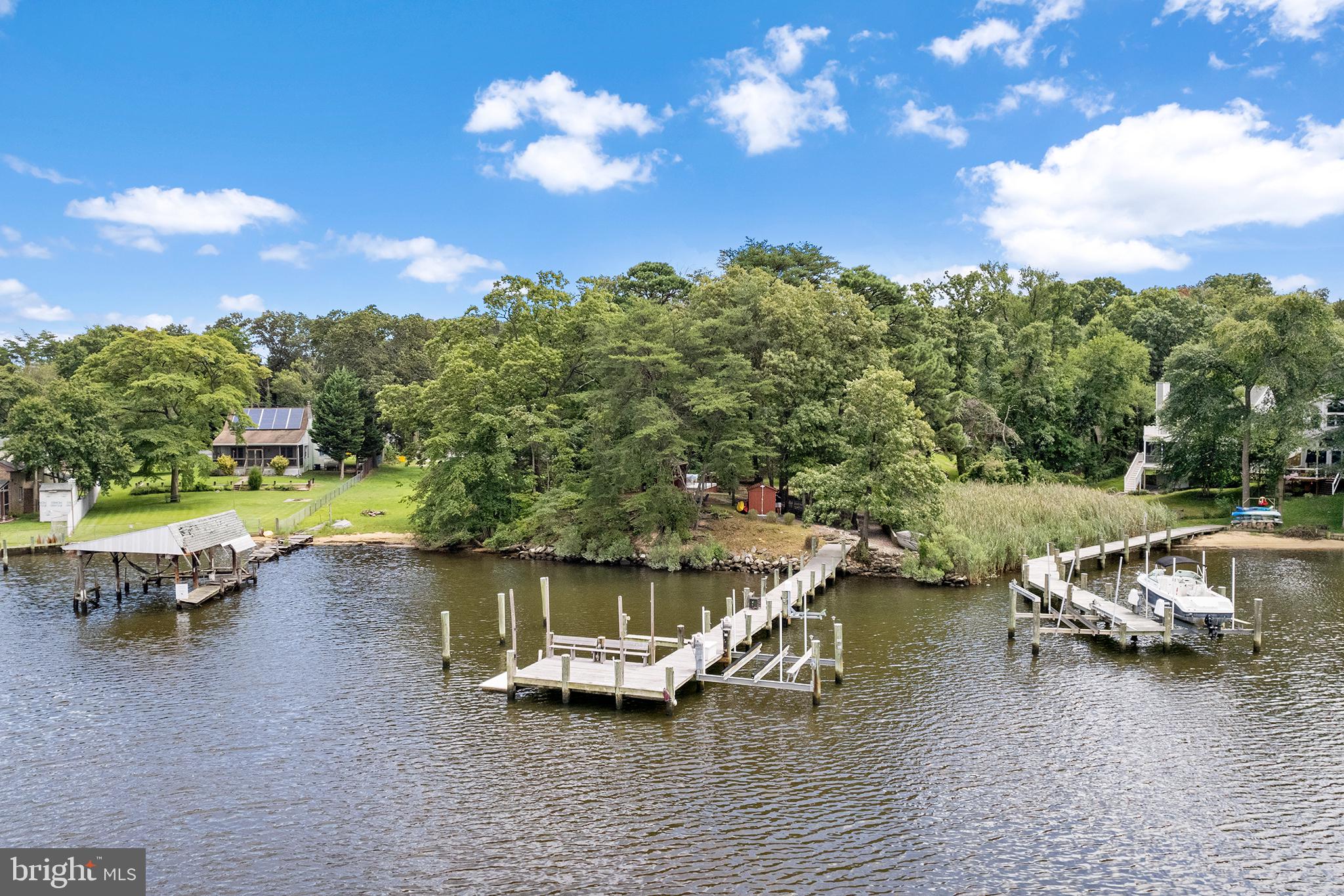 1572 Annapolis Dr