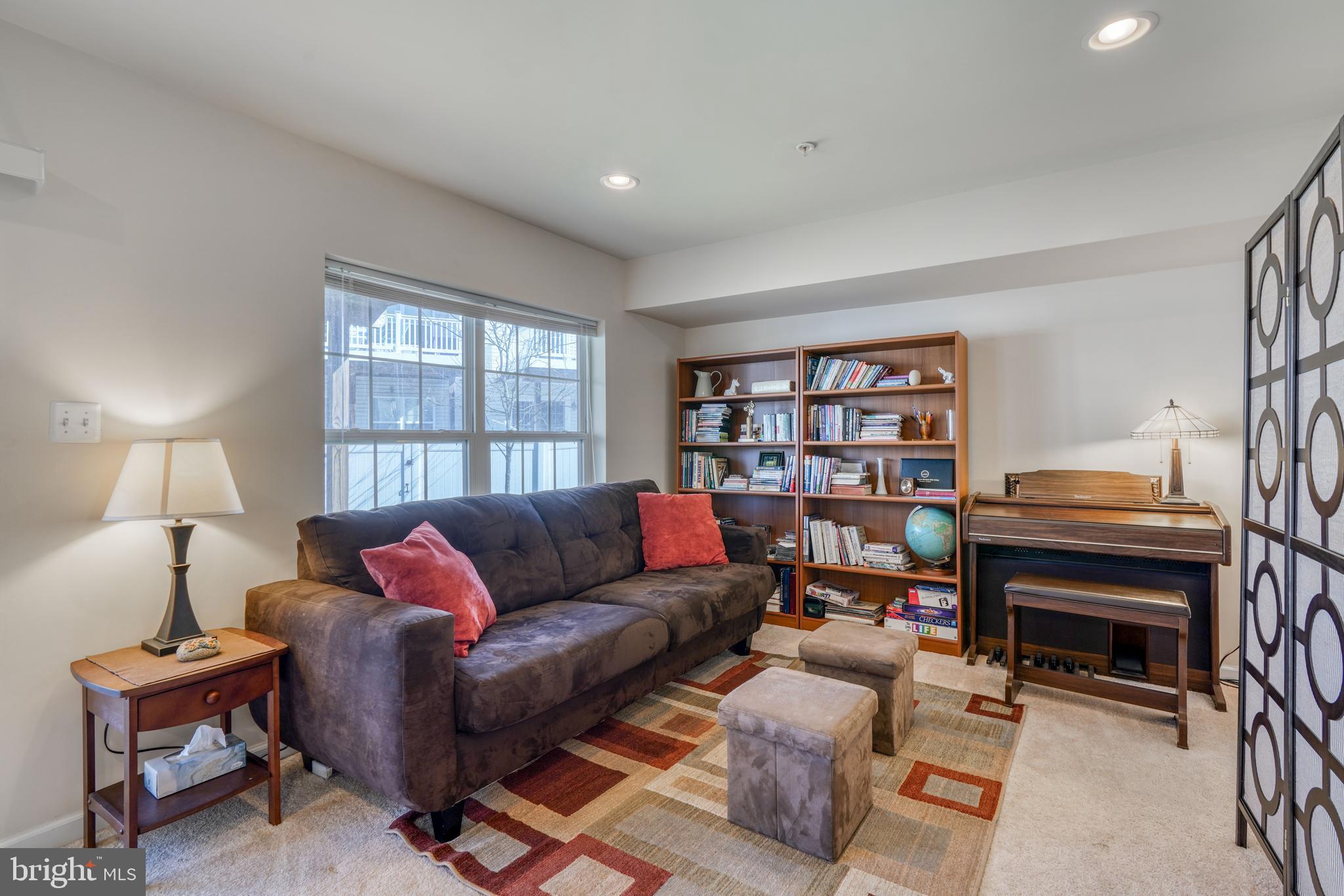 702 Millhouse Dr