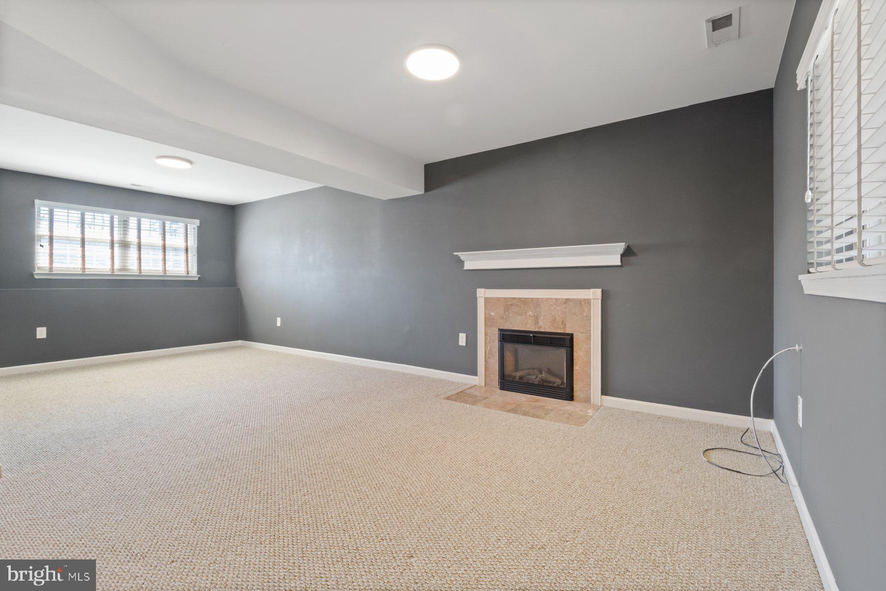 1512 Pullman Dr