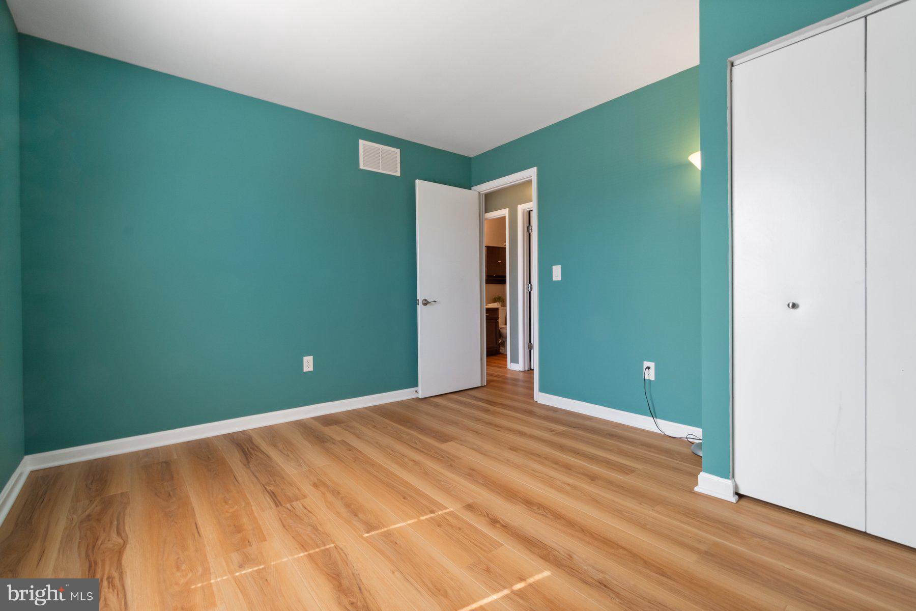 1512 Pullman Dr