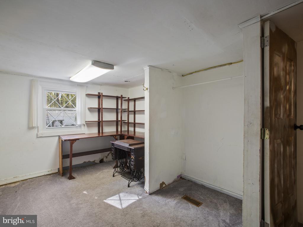 918 N Forest Trl