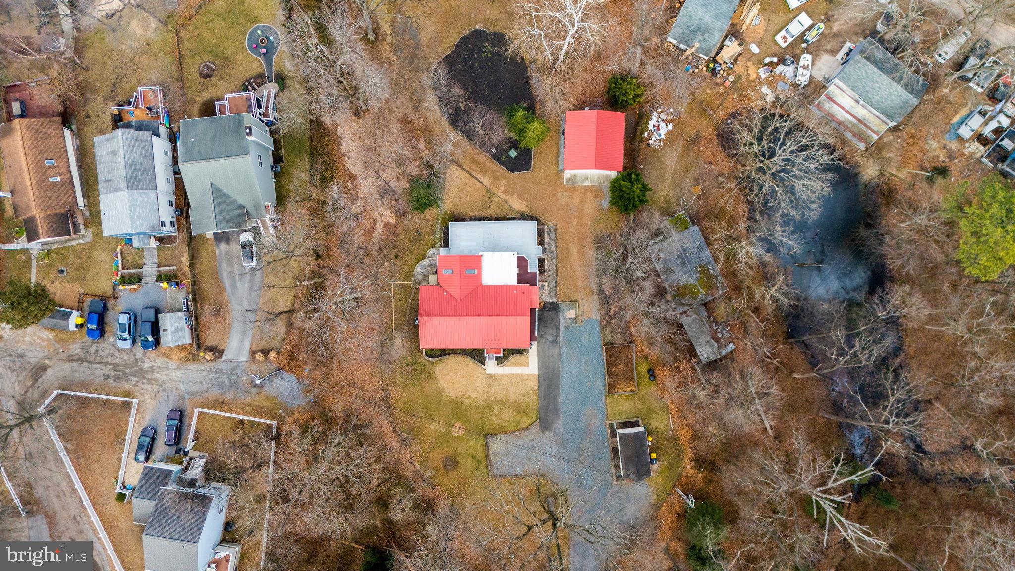 1572 ANNAPOLIS DRIVE