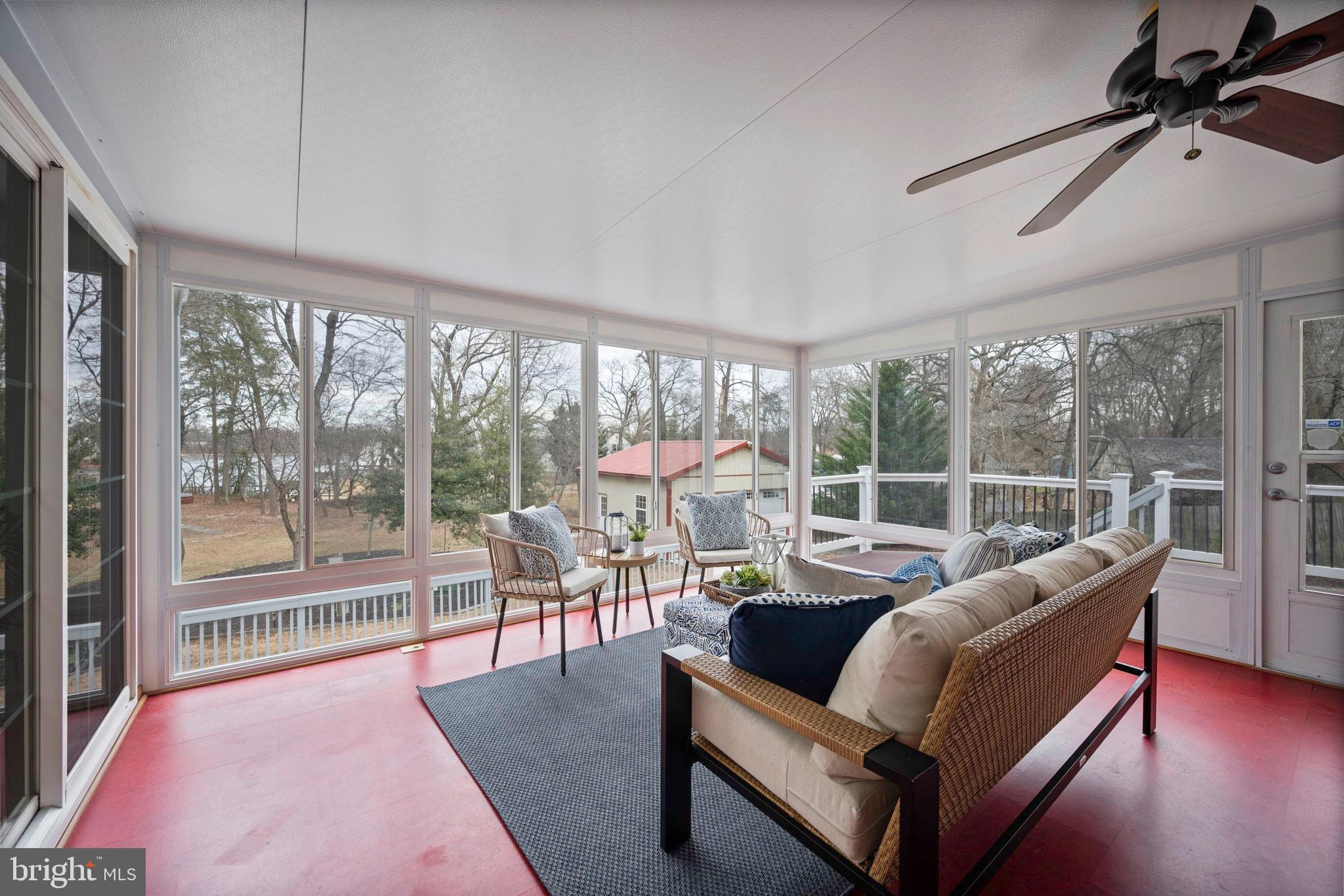 1572 ANNAPOLIS DRIVE