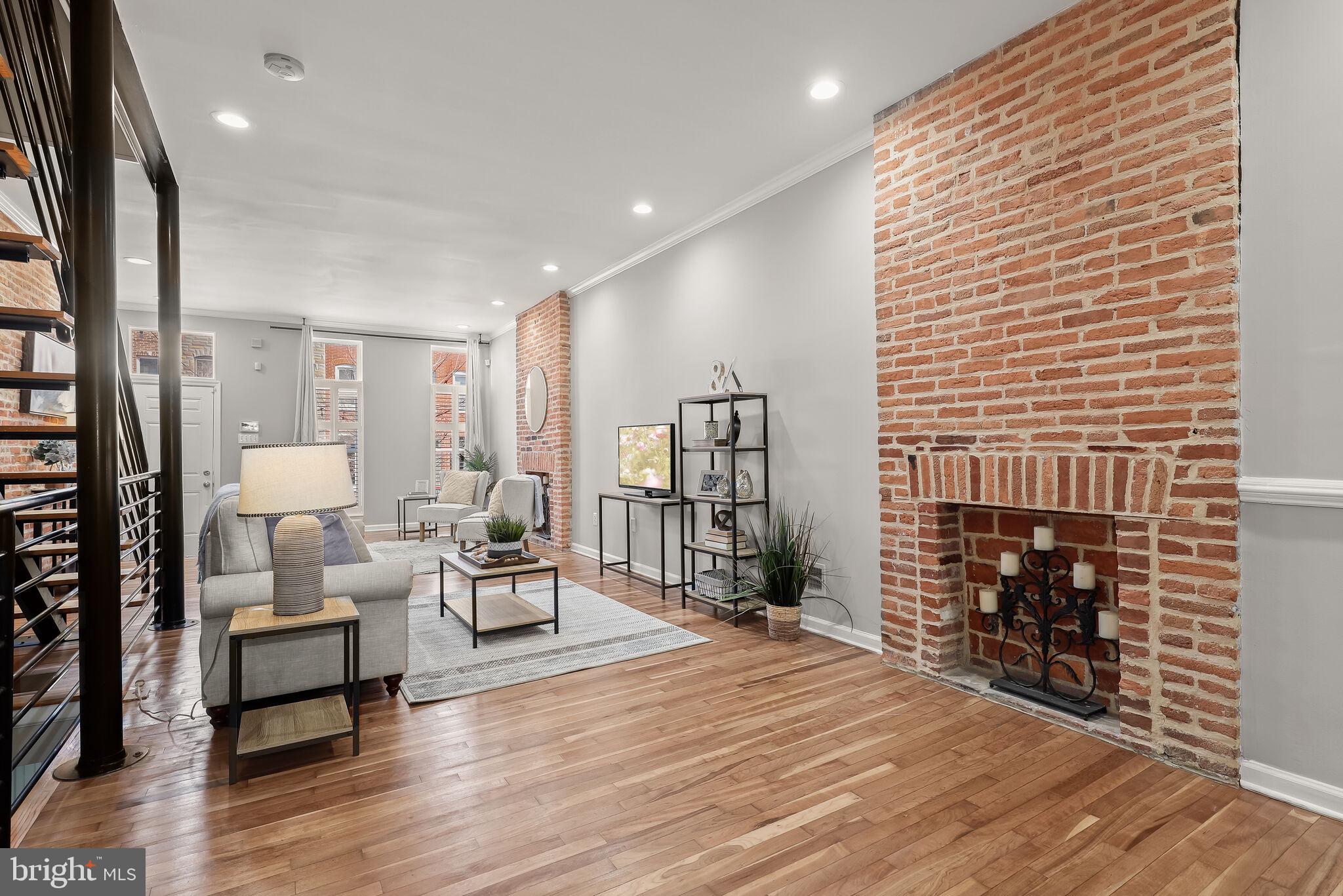34 Patterson Park Ave N