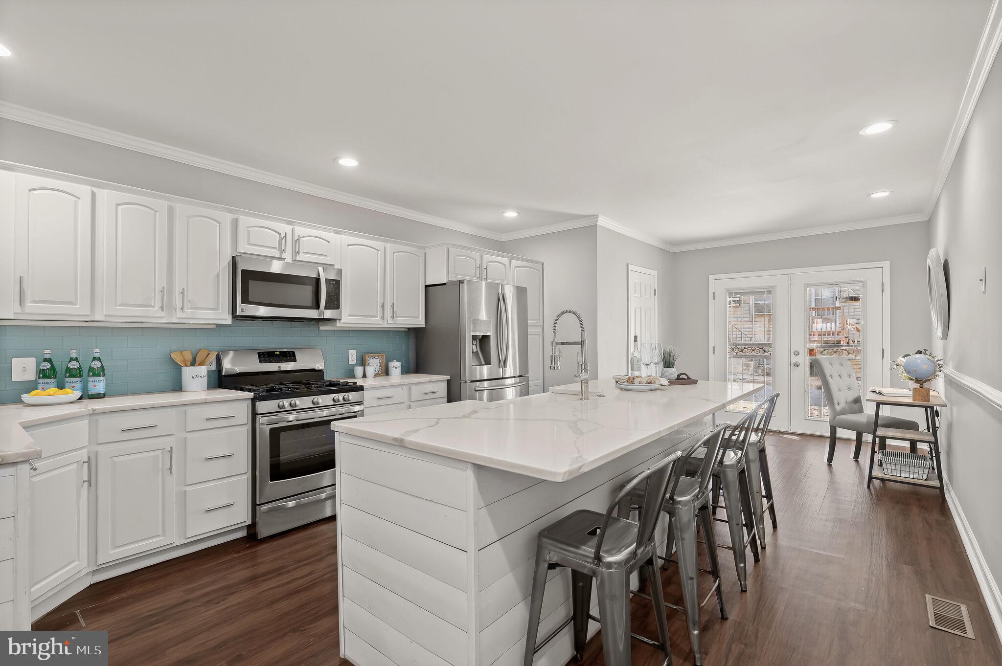 34 Patterson Park Ave N