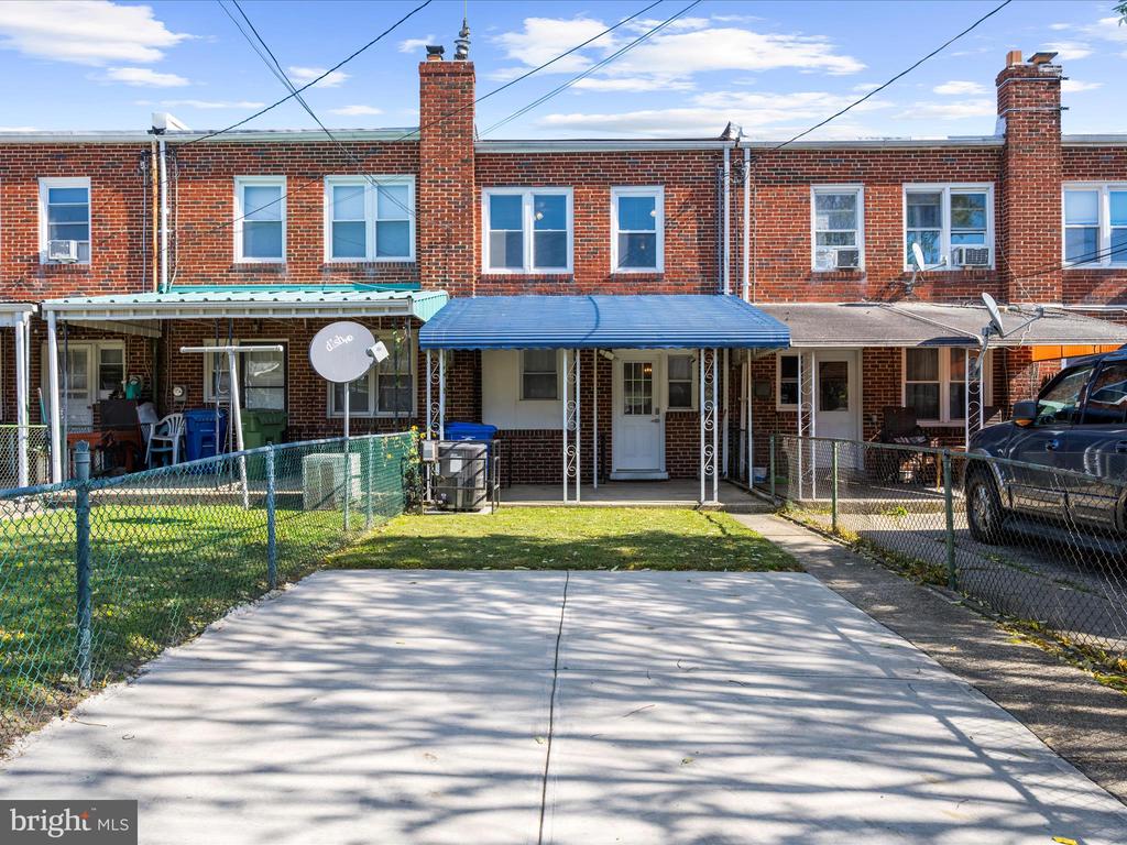 724 UMBRA STREET