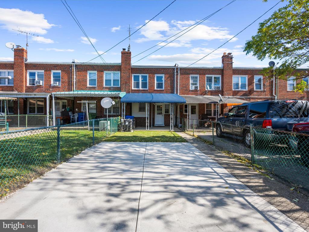 724 UMBRA STREET