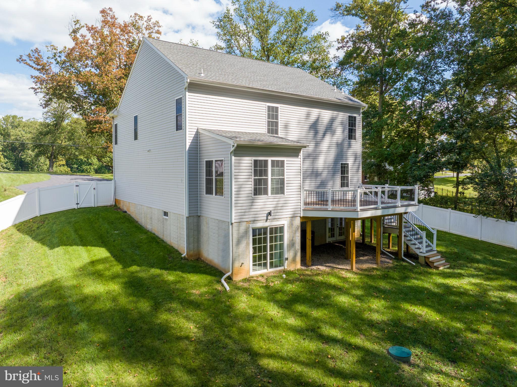2840 Ridge Rd