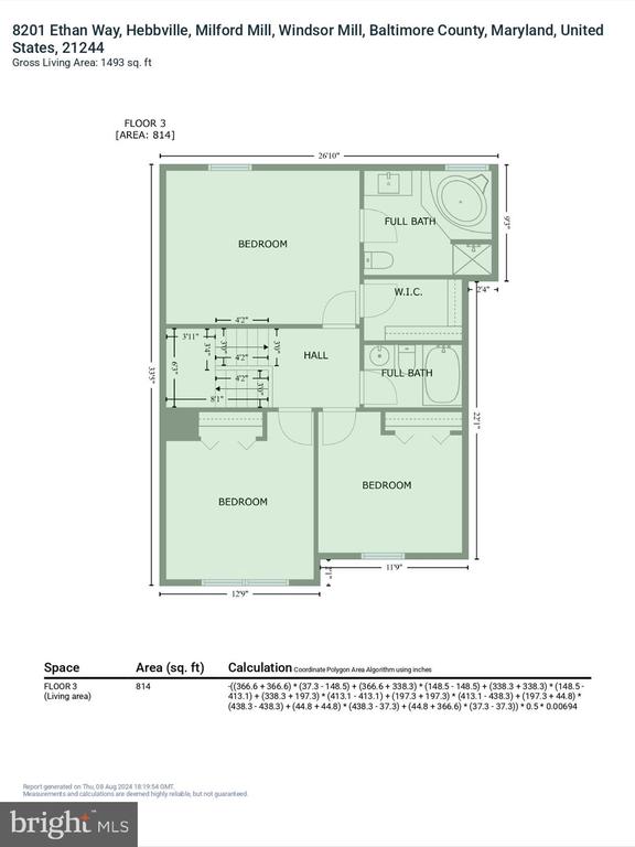Third-floor plan with three bedrooms, two full bathrooms, a hall, and a walk-in closet.