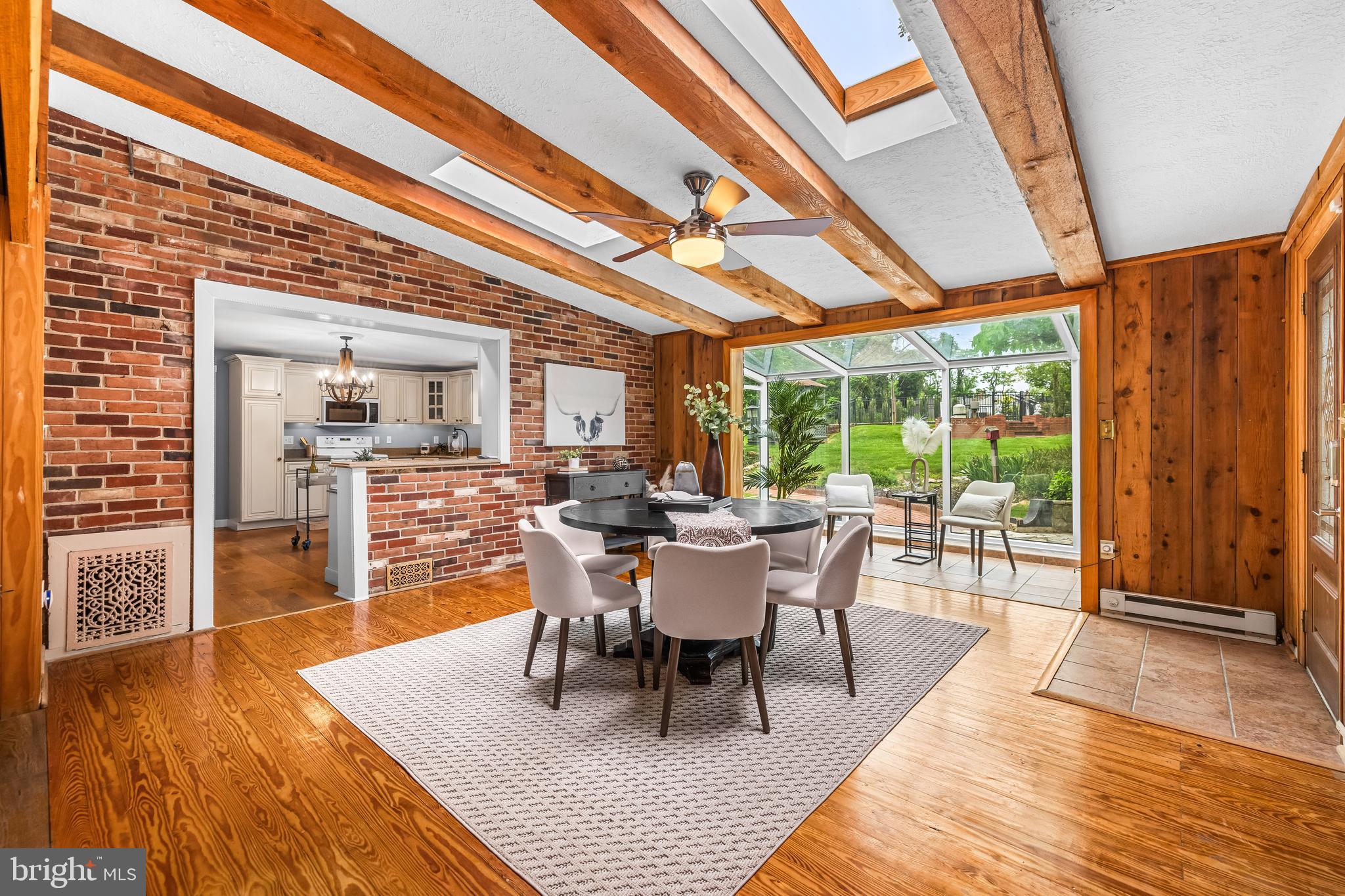12301 MANOR ROAD