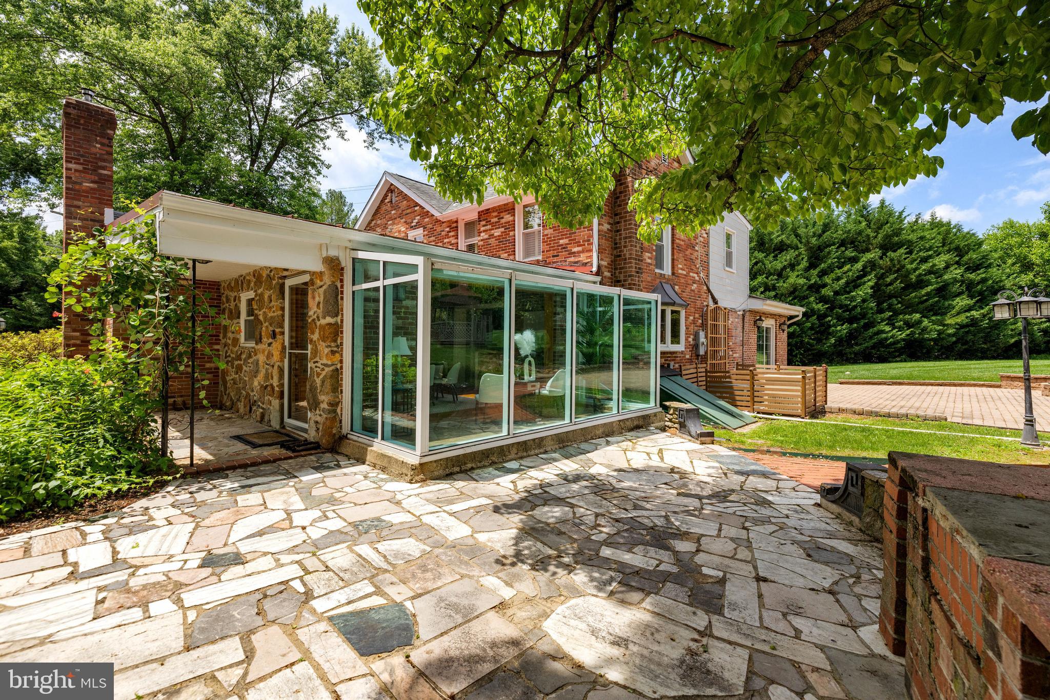 12301 MANOR ROAD
