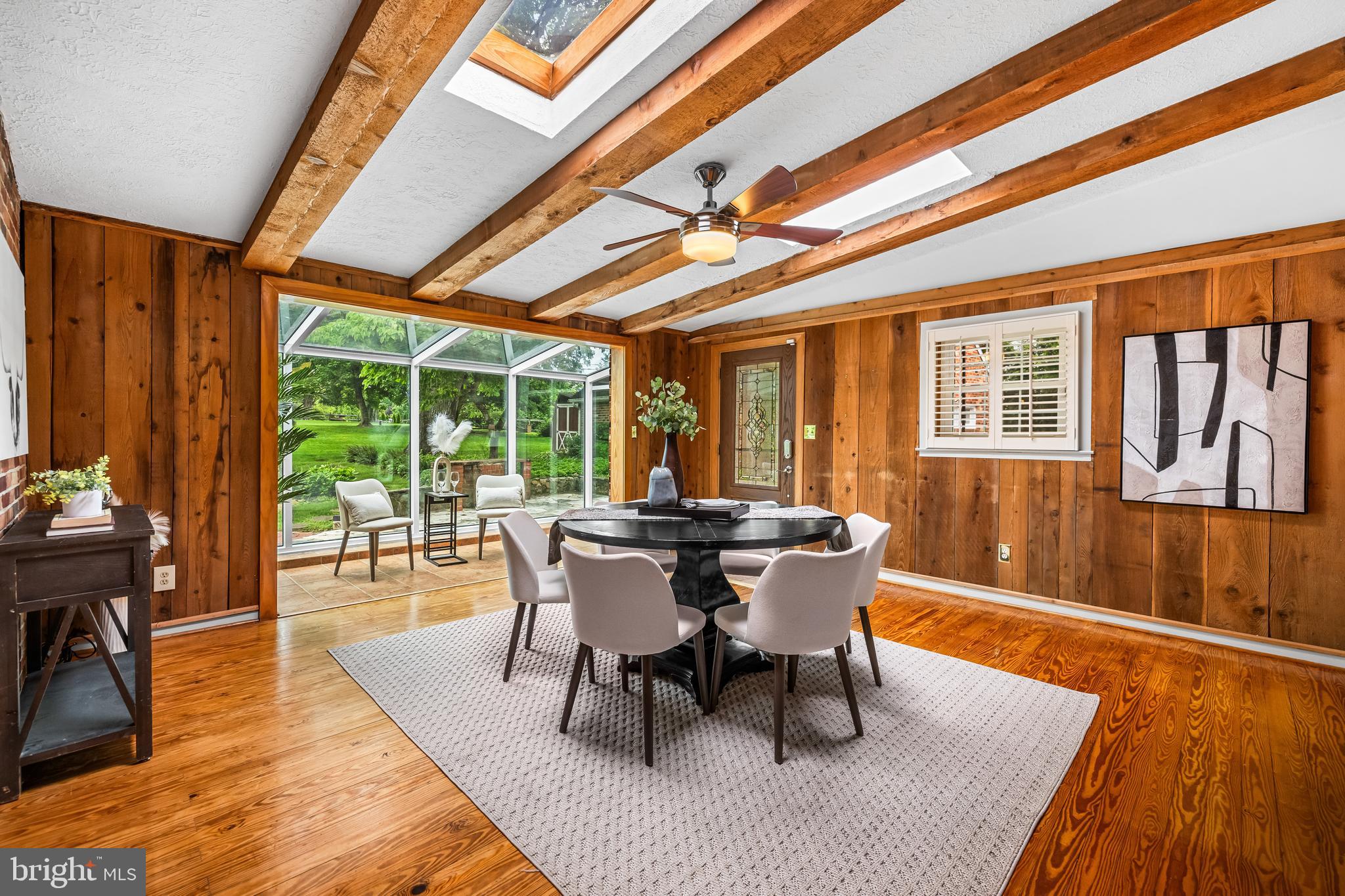 12301 MANOR ROAD