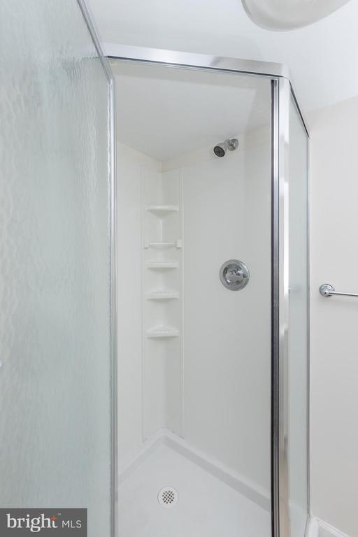 613 ANNESLIE ROAD