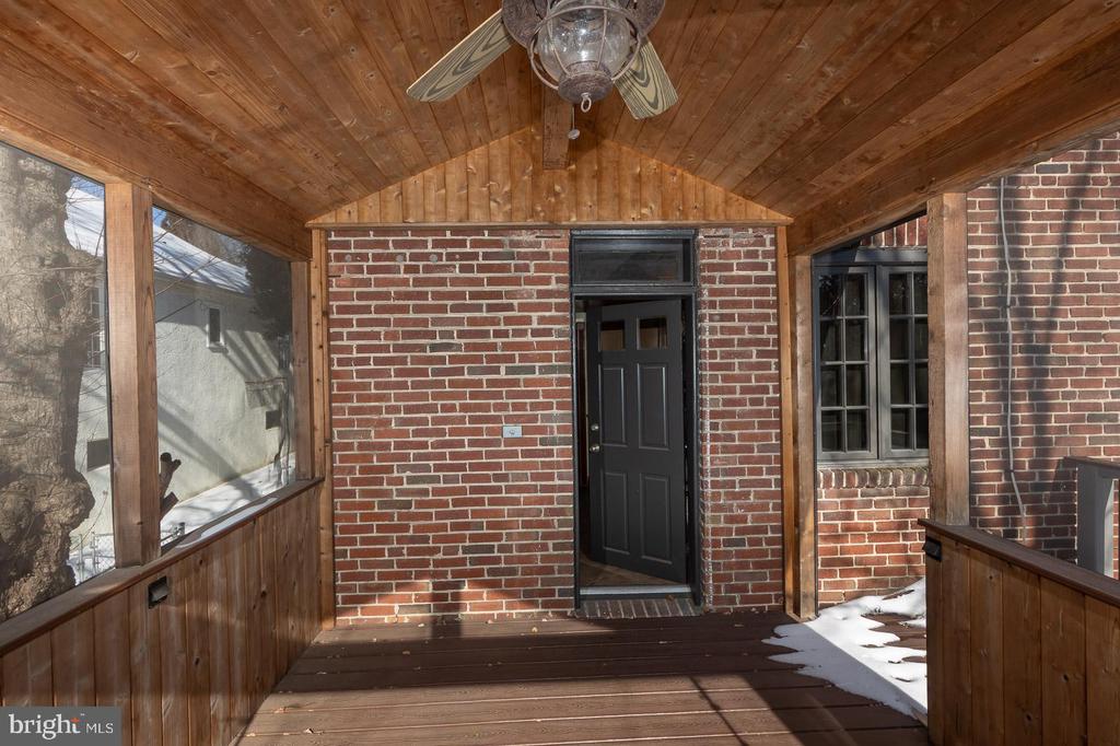 613 ANNESLIE ROAD