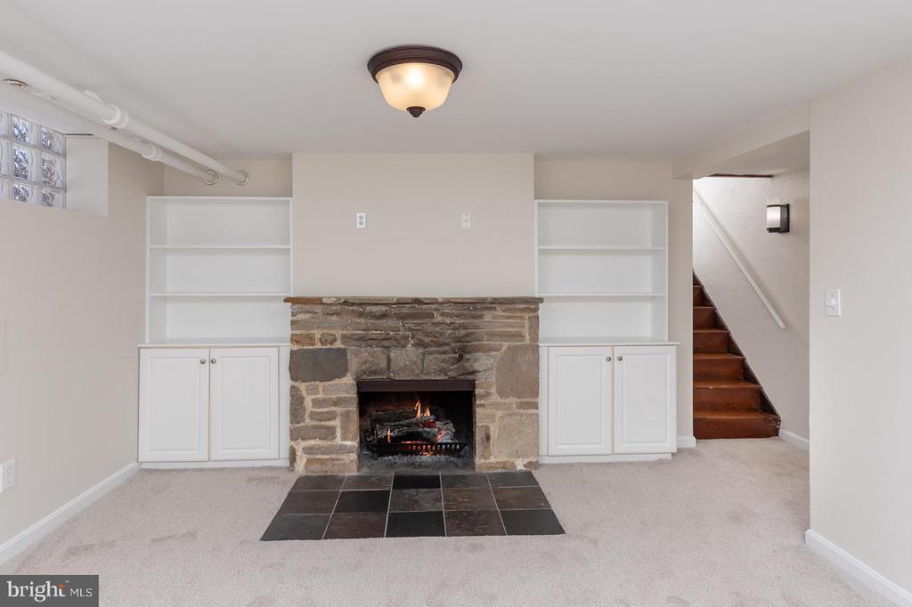 613 ANNESLIE ROAD