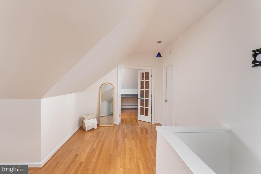613 ANNESLIE ROAD