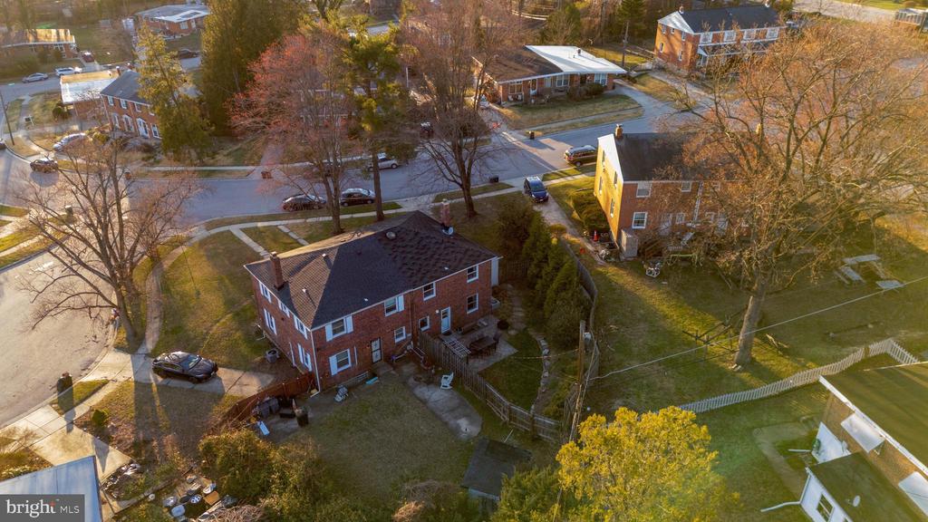 1311 GLENMONT ROAD