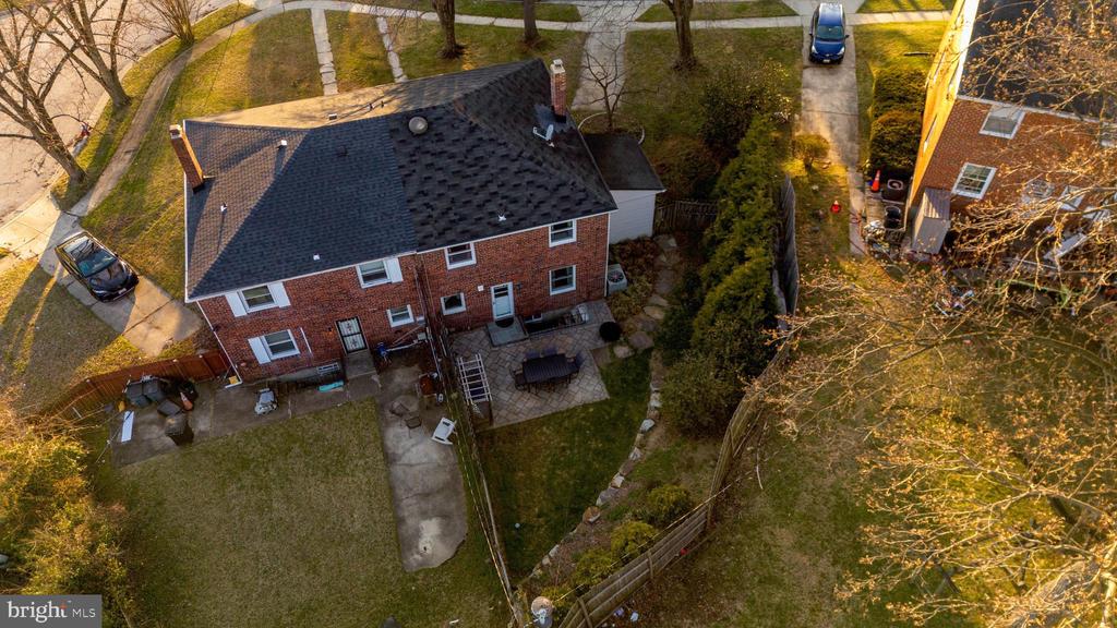 1311 GLENMONT ROAD
