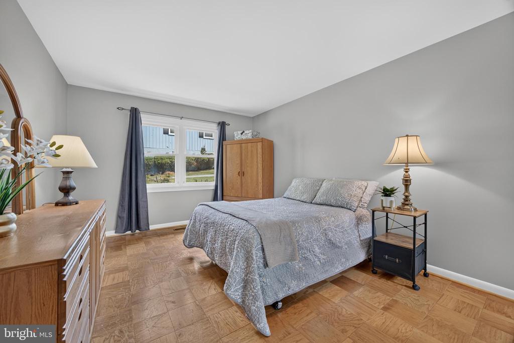 2104 CEDAR CIRCLE DRIVE