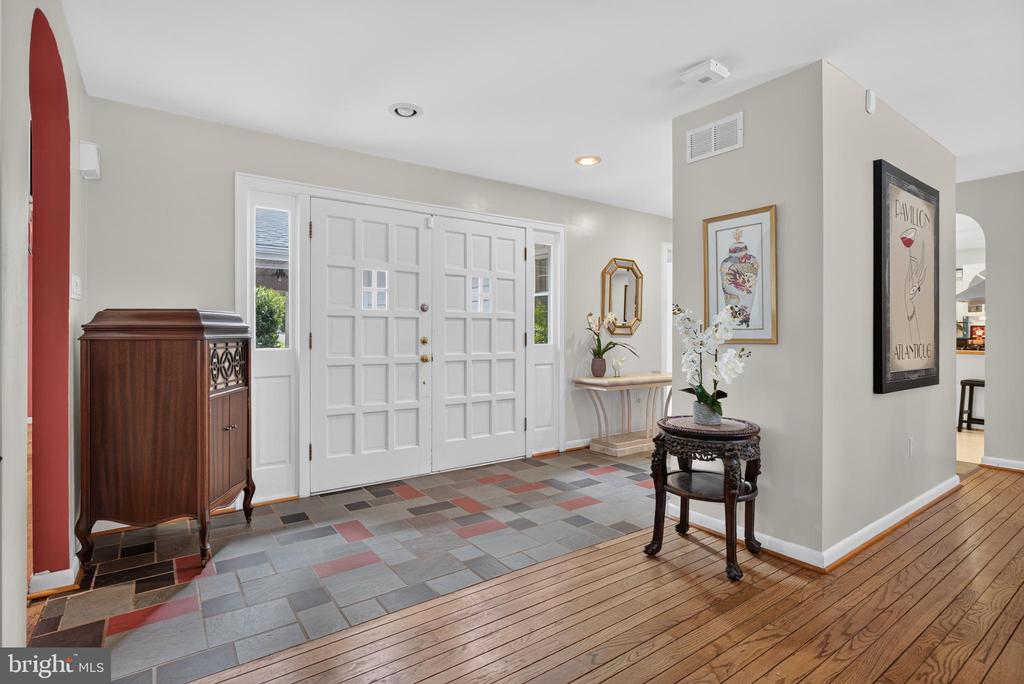2104 CEDAR CIRCLE DRIVE