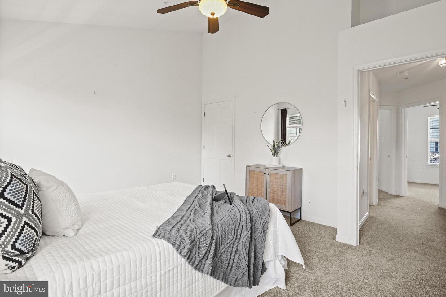1305 Cabello Ct