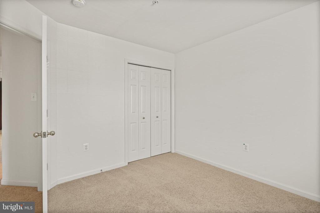 1305 Cabello Ct