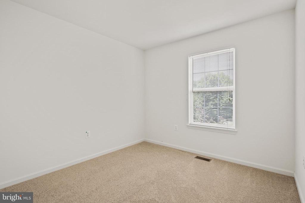 1305 Cabello Ct