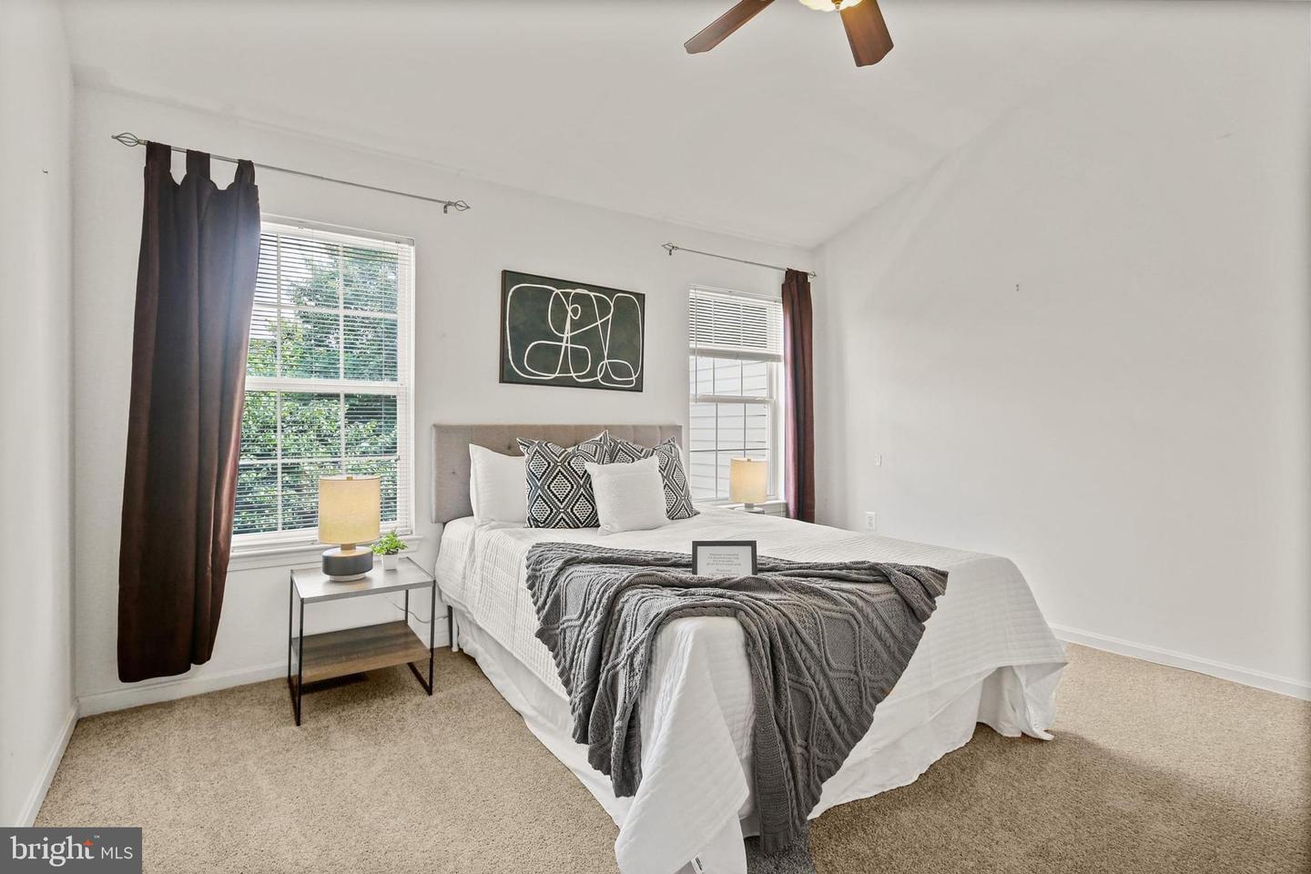 1305 Cabello Ct