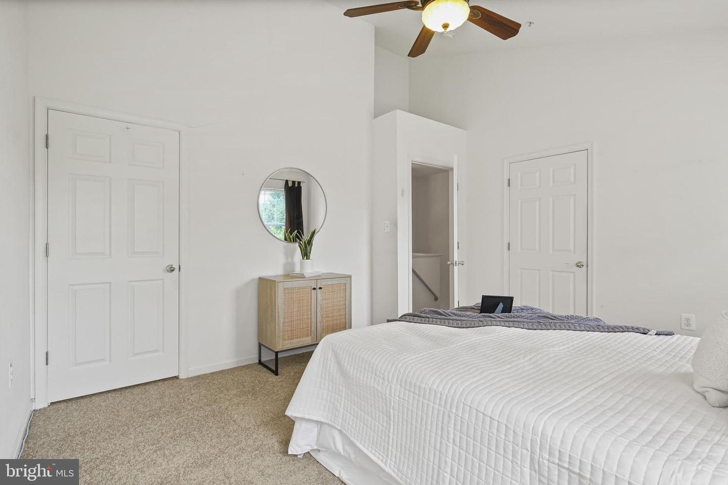 1305 Cabello Ct
