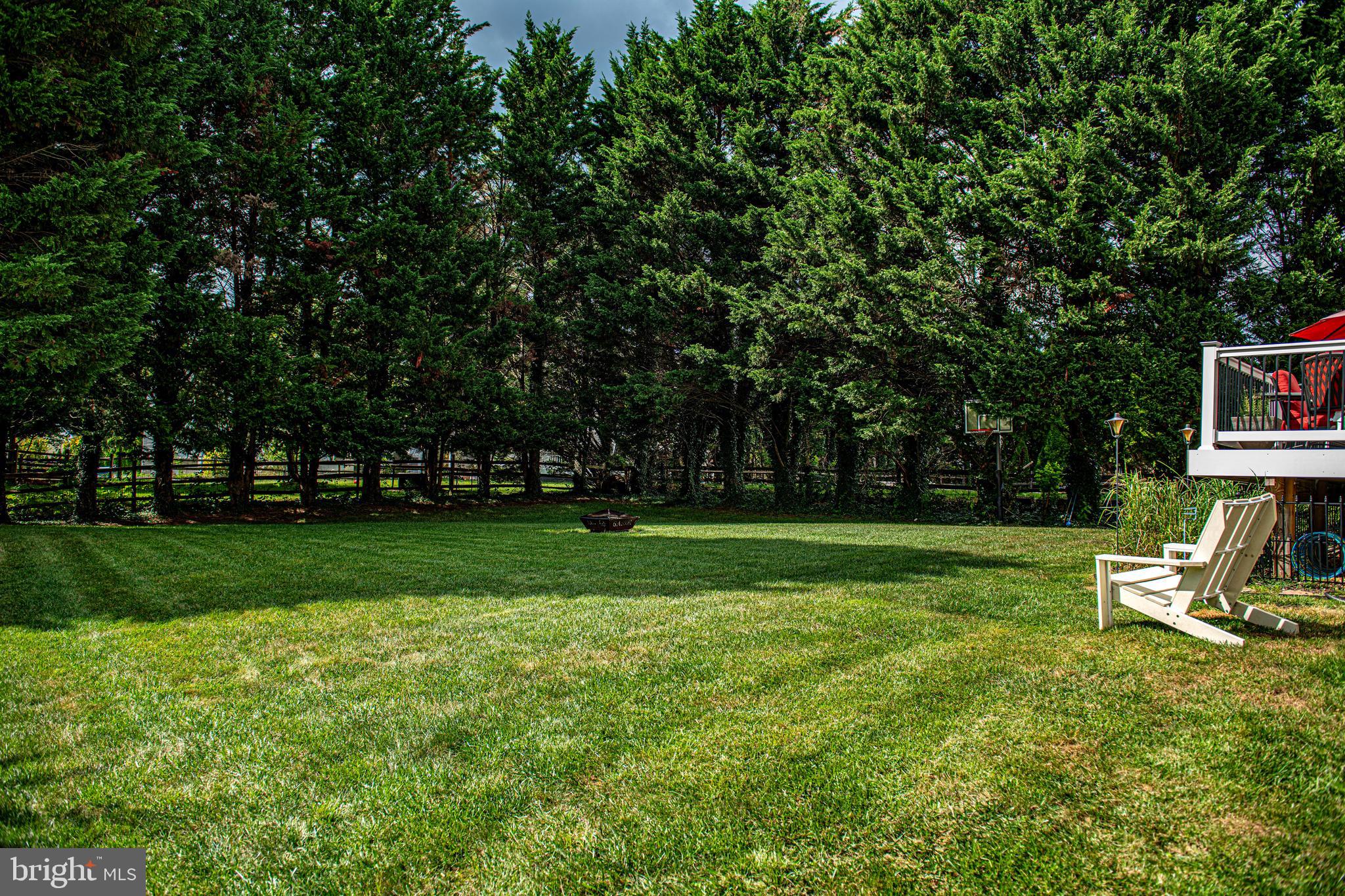 2240 Deadora Dr