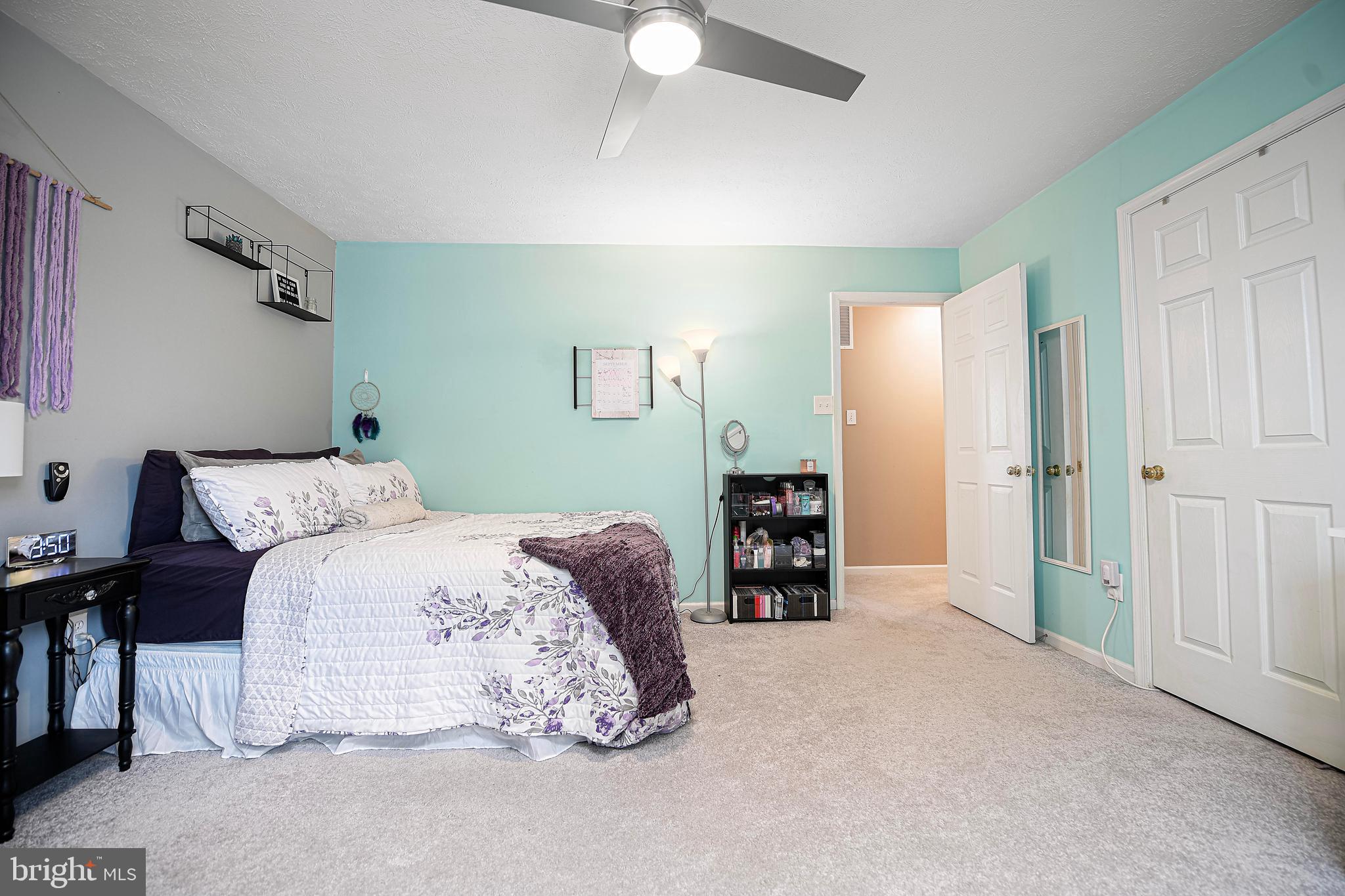 2240 Deadora Dr