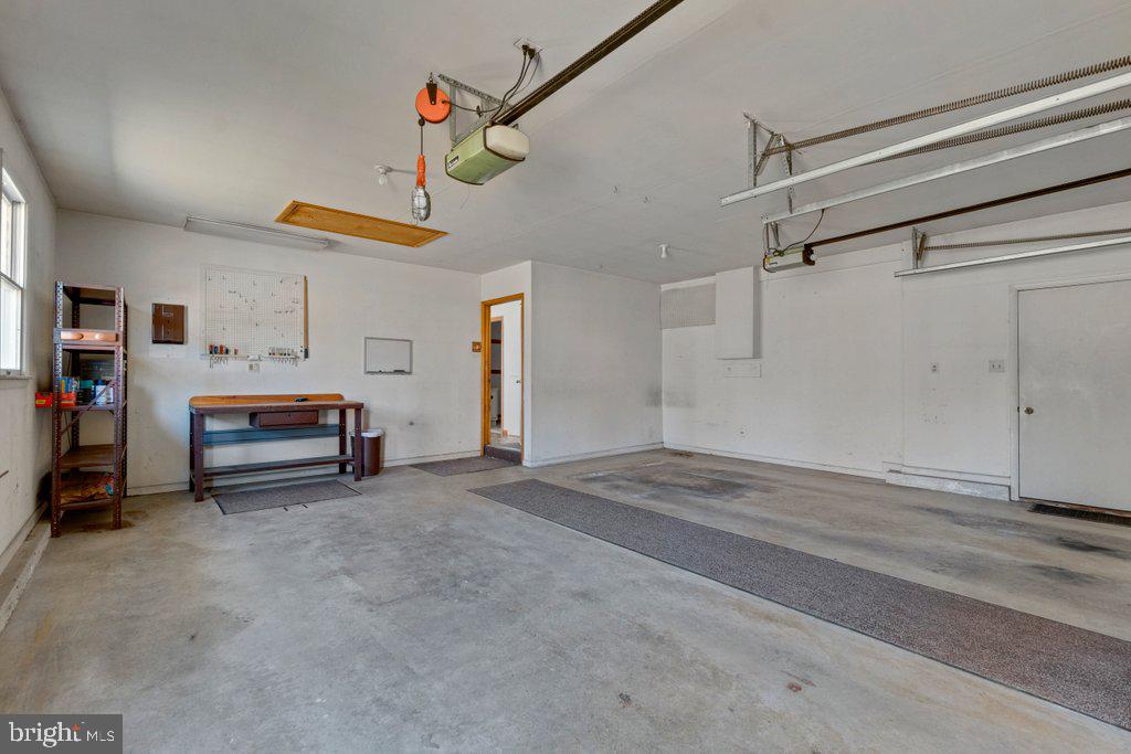 313 Plumtree Rd