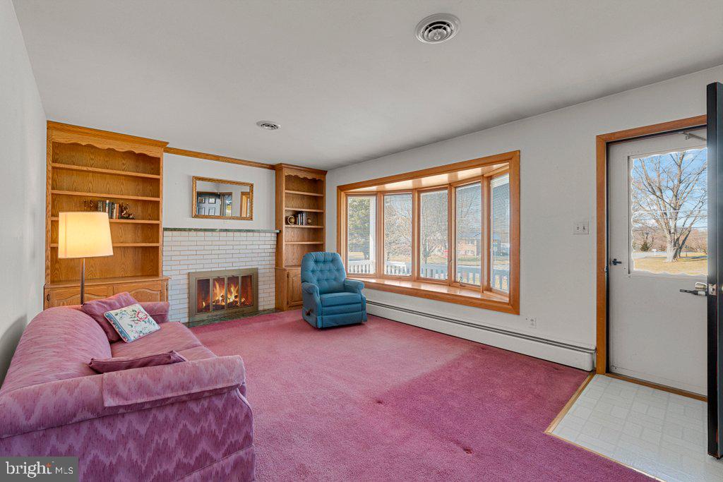 313 Plumtree Rd