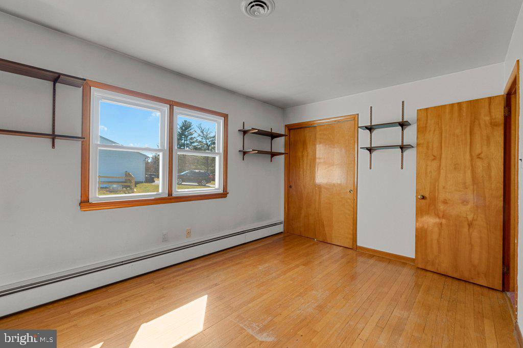 313 Plumtree Rd