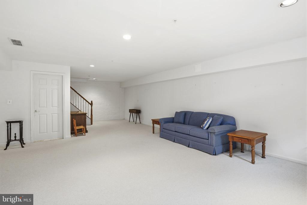 66 CRYSTAL COURT