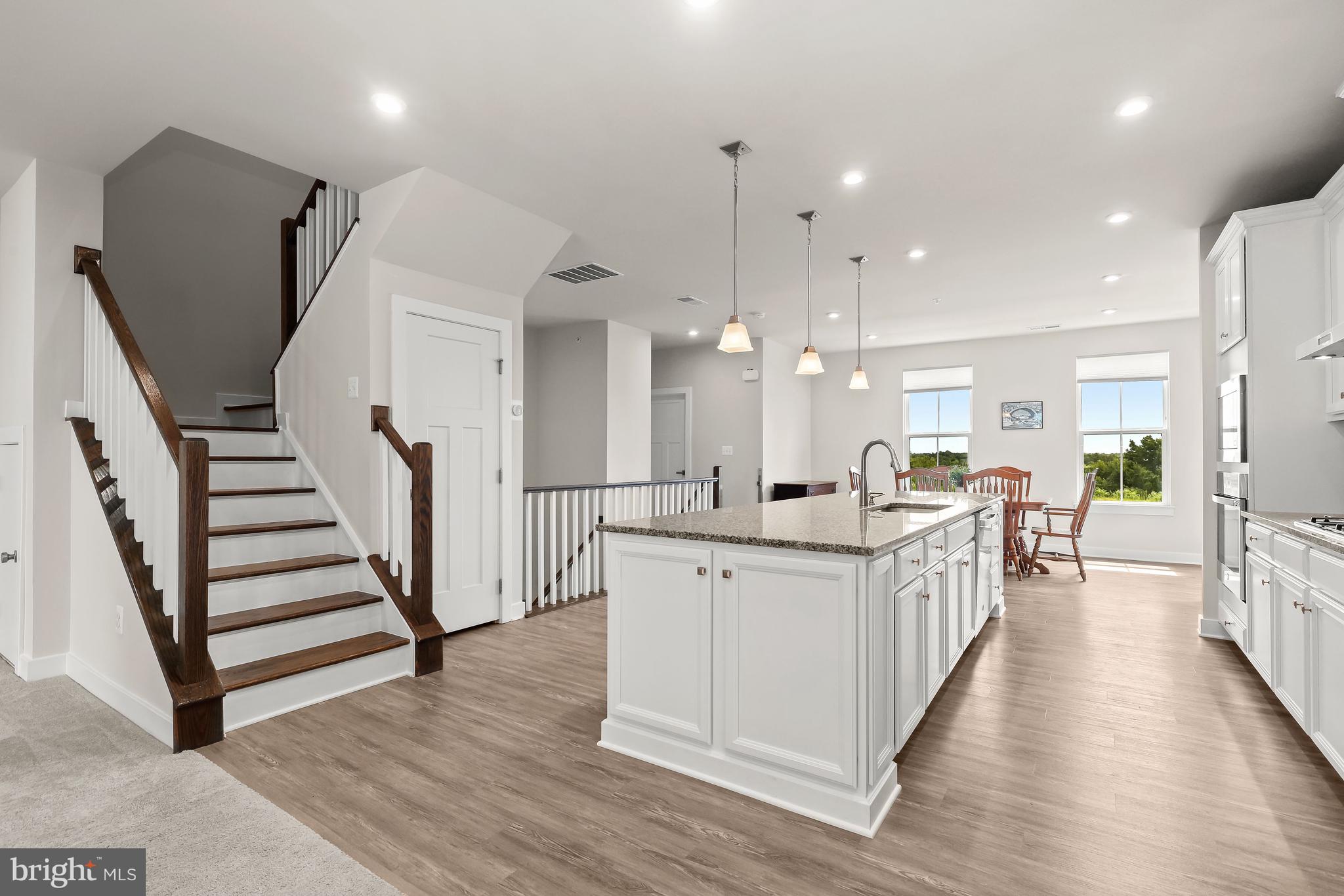 10036-B American Pharoah Ln #84