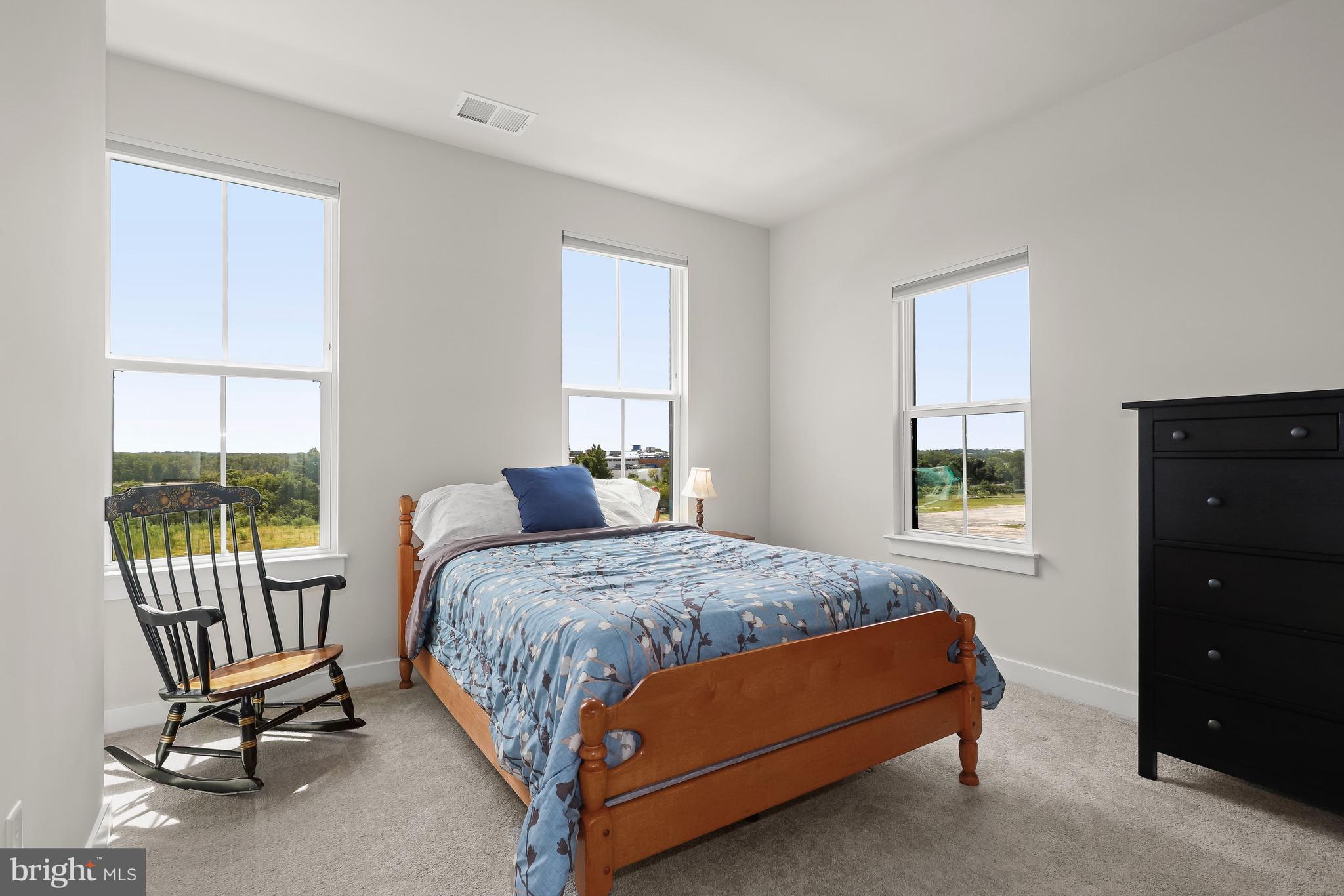 10036-B American Pharoah Ln #84